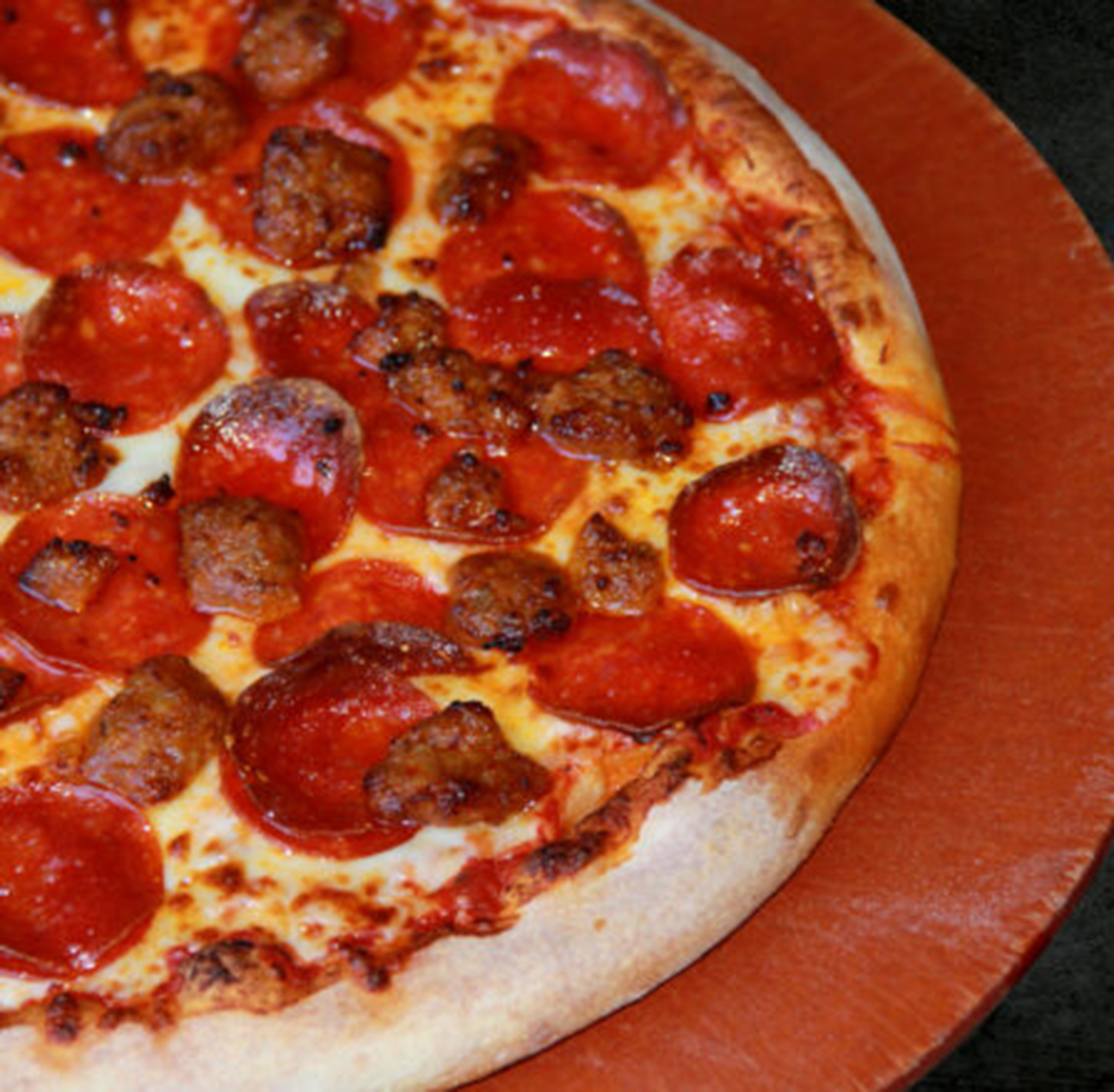 Italian pizza with tomato sauce